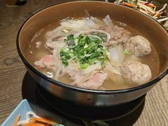 -安南越南餐厅(青岛万象城店)