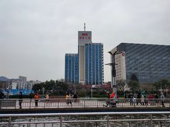 -泉城广场