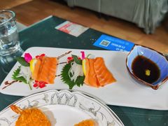 -忘忧草融合私房菜(红鼎国际店)