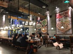 大堂-I HOLIC艾豪丽披萨(KKone店)