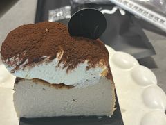 -W COLLECTIVE  DESSERT SHOP