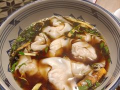 手剥鲜虾大馄饨-弄堂小笼包(天津南开大悦城店)