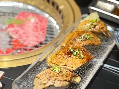 -山川小町·极番烧肉(新地假日广场店)
