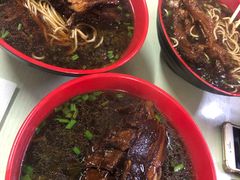 -小龙大肉面馆