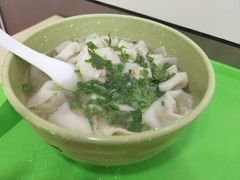 小馄饨-周震馄饨