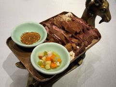 招牌京燒羊肉-京味斋·北京烤鸭(北京南站洋桥店)