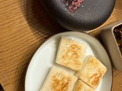 -丽思卡尔顿·炙焰·铁板烧餐厅