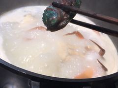 -九万士多港式海鲜粥底火锅(回龙观店)