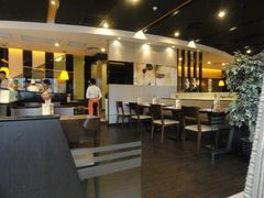 -必胜客(机场路店)