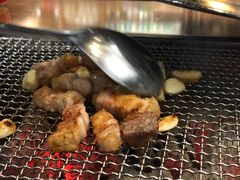 -肉甲韩国木炭烤肉(新壹街1店)