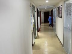 -瑞尔齿科(东方广场诊所)