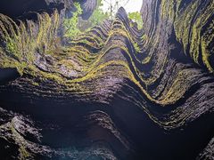 -梭布垭石林景区