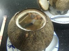 原只椰子炖竹丝鸡-達揚原味燉品(文明路店)