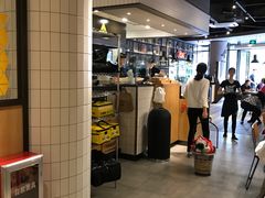 -乐凯撒披萨(东方新世界店)