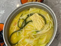 -汤小云火锅米线(钻汇广场店)