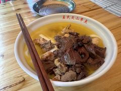 -文山荷鲜居(翠湖店)