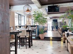 大堂-Local泰莲庭(虹鳟鱼店)