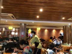 等位区-莲池荟素食馆·12年老字号(光孝寺店)