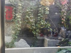 -毛辣果·贵州红酸汤牛肉火锅(西单店)