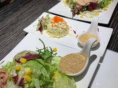 小烟熏三文鱼沙拉-斗牛士牛排餐厅(嘉里汇店)