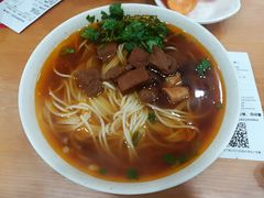 -南城香·饭香串香馄饨香(青年路店)