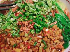 开胃酸豆角-呷佬·长沙手工米粉(金沙江路店)