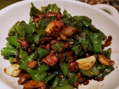 小炒肉-荷庭·精致湘菜(华强北九方店)