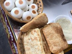 -小陈方酥锅盔(古城总店)