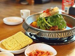 -喇喇排骨火锅·传统韩式脊骨汤(望京西园总店)