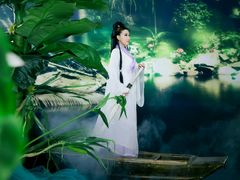 -九月鹰飞汉服摄影工作室