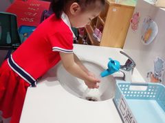 -黄浦乐烁龙鱼宝贝托育园(海潮路校区)