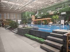 -兴芮温泉度假区