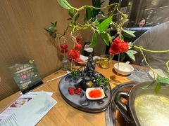 -一朵菌·野生菌探索家火锅(南亚店)