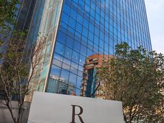 -上海龙之梦万丽酒店