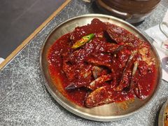 -草家酱蟹炭火烤肉店(珲春南路二店)