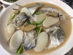 -健跳小海鲜(人民路店)