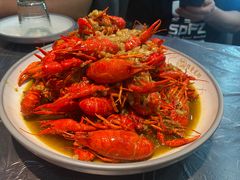 -指爱龙虾(金杨路总店)