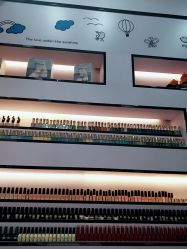 -美斯洛美甲美睫连锁店