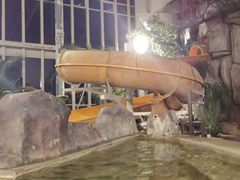 -中家鑫园温泉酒店鑫悦汤泉