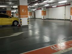 -龙湖虹桥天街-停车场