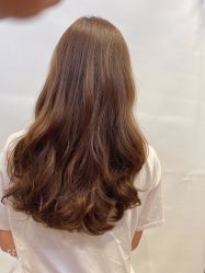 -PE SALON