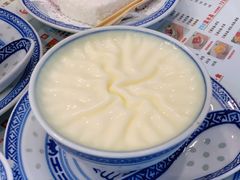 -广信牛奶甜品世家(台东店)