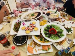 -甘井子区冠豪主题婚礼酒店宴会厅(机场店)