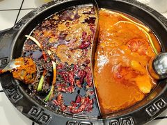 -卤校长重庆火锅(恒隆广场店)