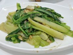 豆豉鲮鱼炒油麦菜-至潮餐厅精致粤菜·活鲈鱼·走地鸡(珠江新城店)