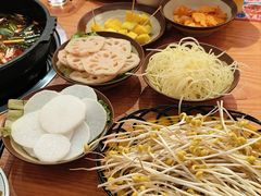 -黔三一夺夺粉酸汤火锅(百信店)