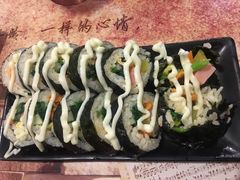玉米沙拉紫菜包饭-韩明洞韩国餐厅