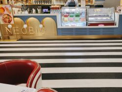 -奈尔宝家庭中心·亲子餐厅(前滩店)