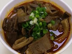-江三王记牛杂馆(总店)
