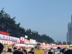 -大学城夜市